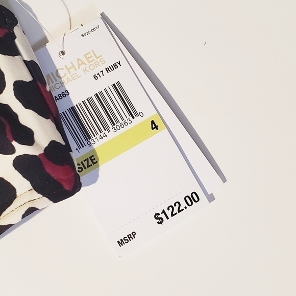 Michael MICHAEL KORS CUT OUT HALTER ONE PIECE SWIMSUIT - SMALL LEOPARD SIZE 4 - Picture 5 of 6